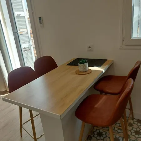Appartement Le Albrand - Joliette - St Charles - Vieux Port à Marseille Extérieur photo